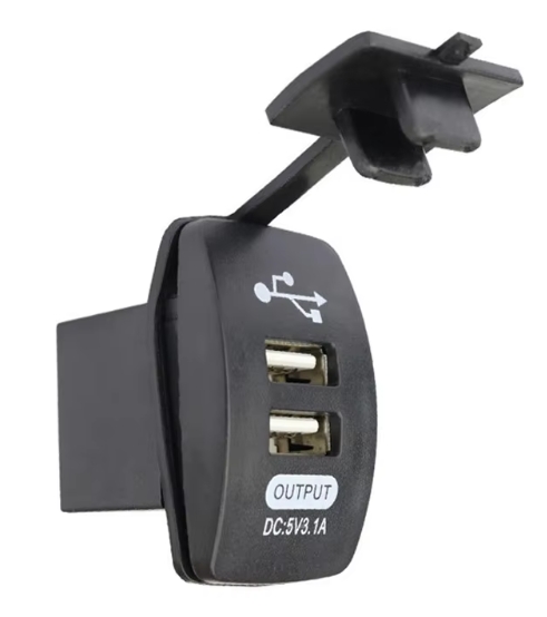 Ship-shaped USB Car Charger 3.1A Switch Type Car Charger for Car Truck Modified