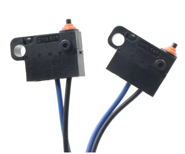 Factory OEM Snap Action Switch IP67 Waterproof Micro Switch Push Button Switches for Car Door Locking